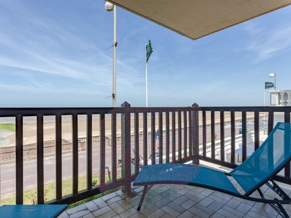 Apartment Les Terrasses Du Casino By Interhome Cabourg Exteriör bild